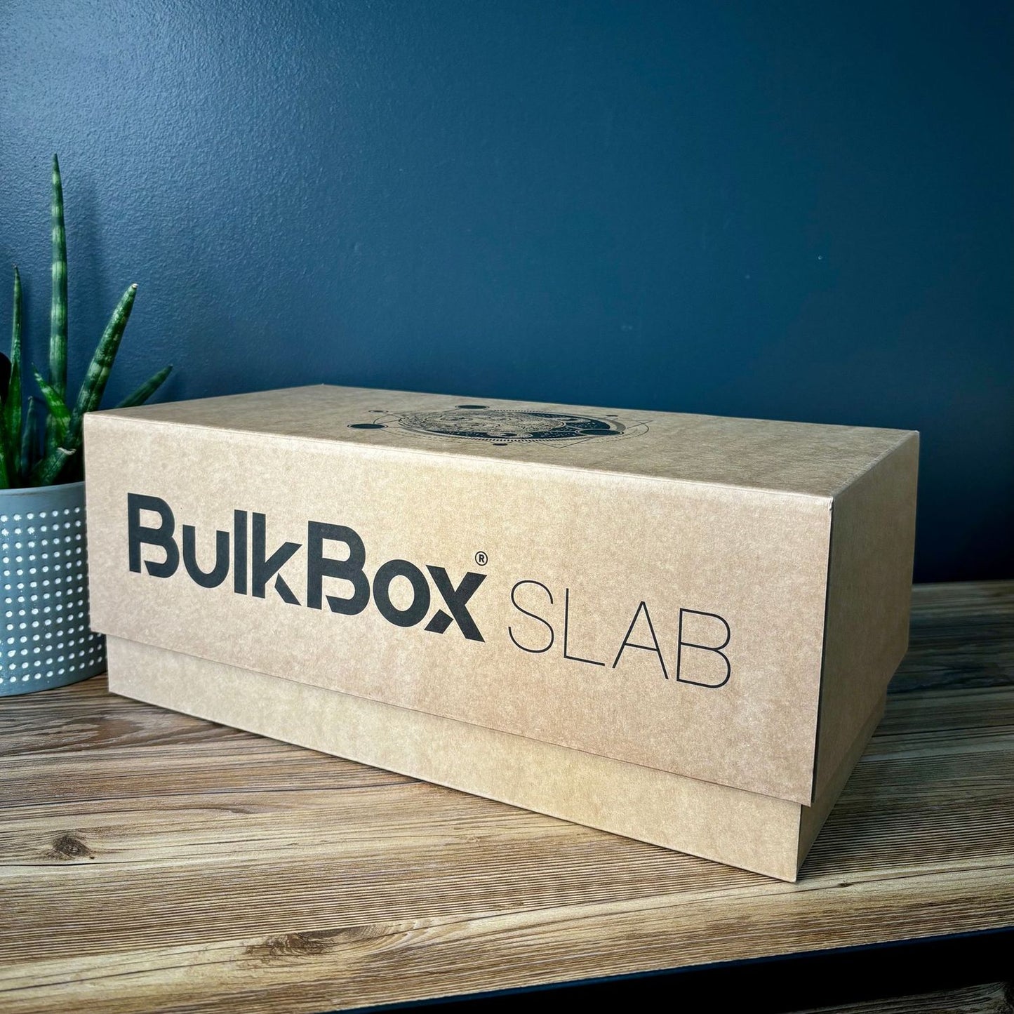 BulkBox SLAB - Outside View